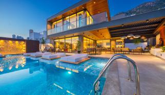 Villa Supernova 